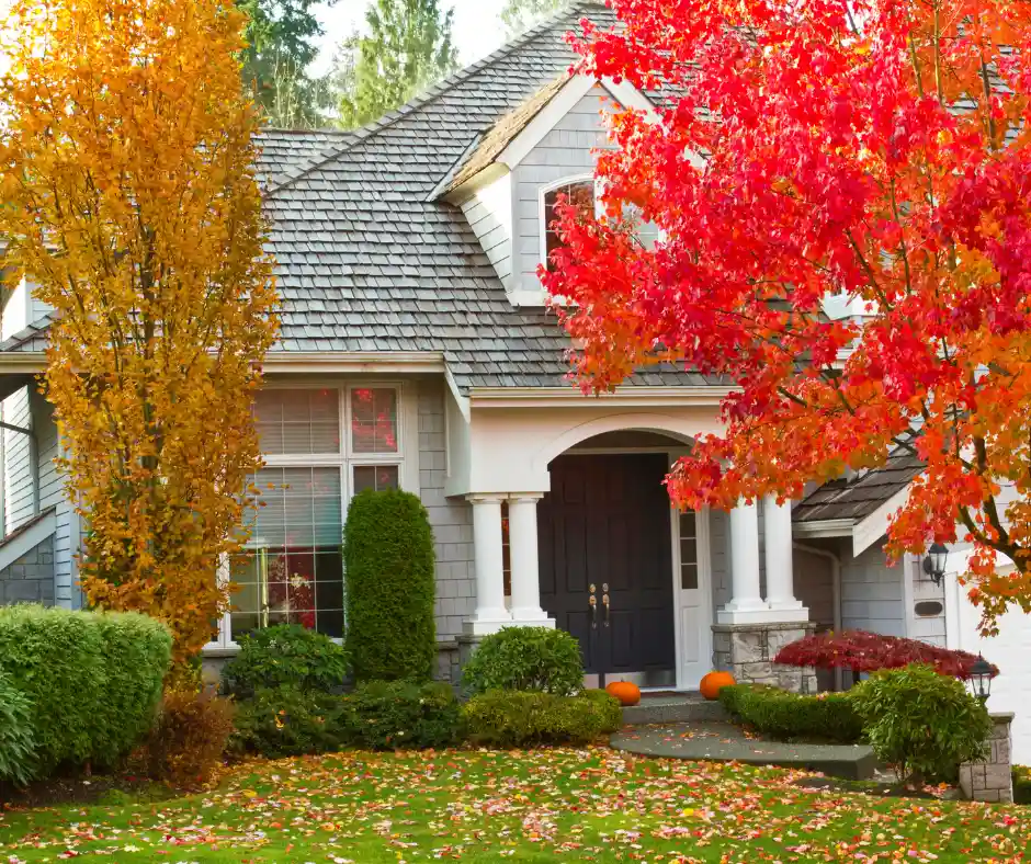 winnipeg roofing installed in a house during fall season