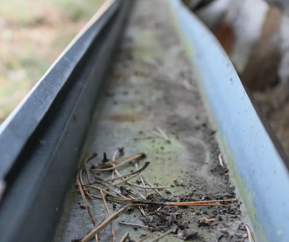 what is eavestrough: a close up of a metal gutter