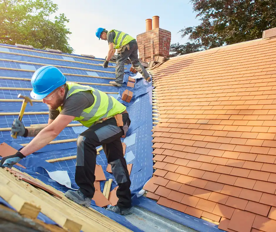 winnipeg roofers installing roof underlayment