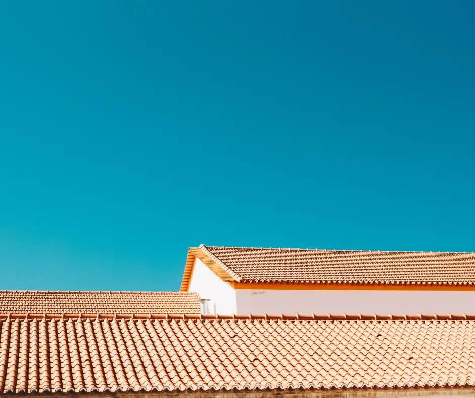 a roof top of a building